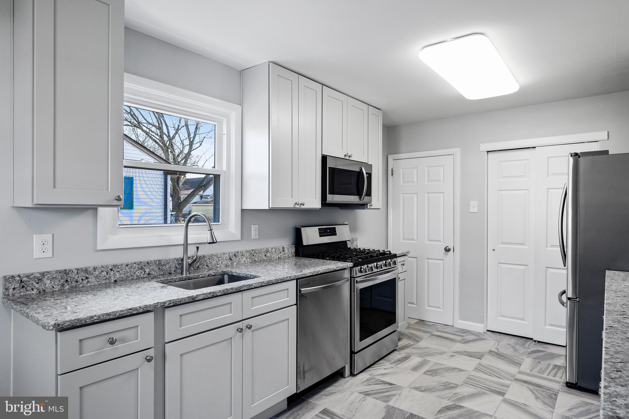 706 Jackson Avenue Magnolia, NJ 08049 - Photo 11 of 23