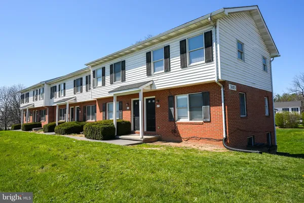 $1,549 | 3107 Shawnee Drive, Unit 11, Winchester, VA 22601