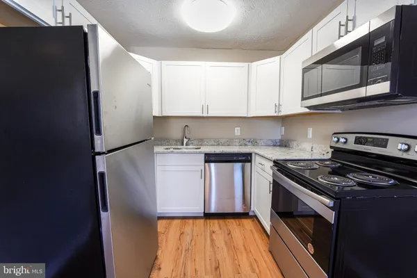 $1,549 | 3107 Shawnee Drive, Unit 11, Winchester, VA 22601