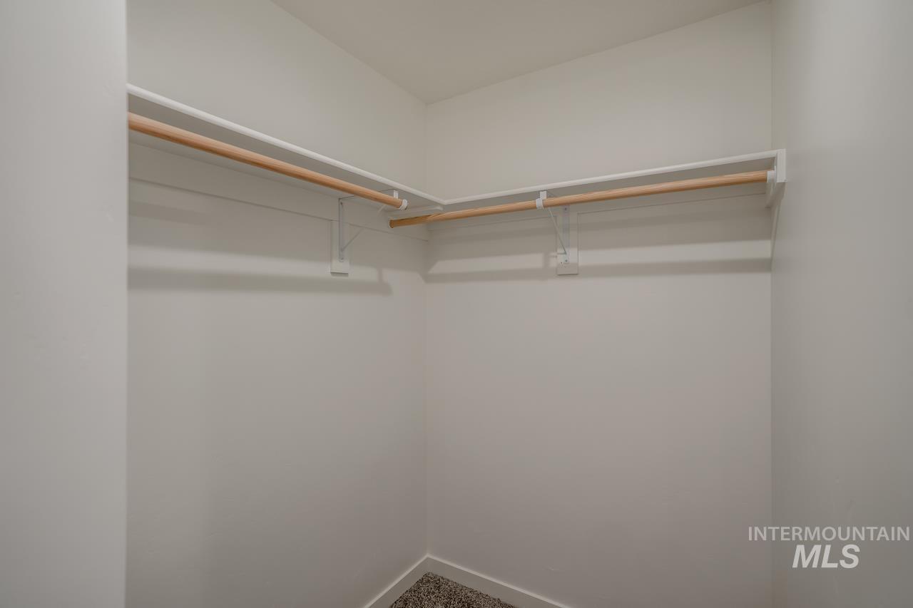 3710 North Centrepoint Way Meridian, ID 83646 - Photo 17 of 25