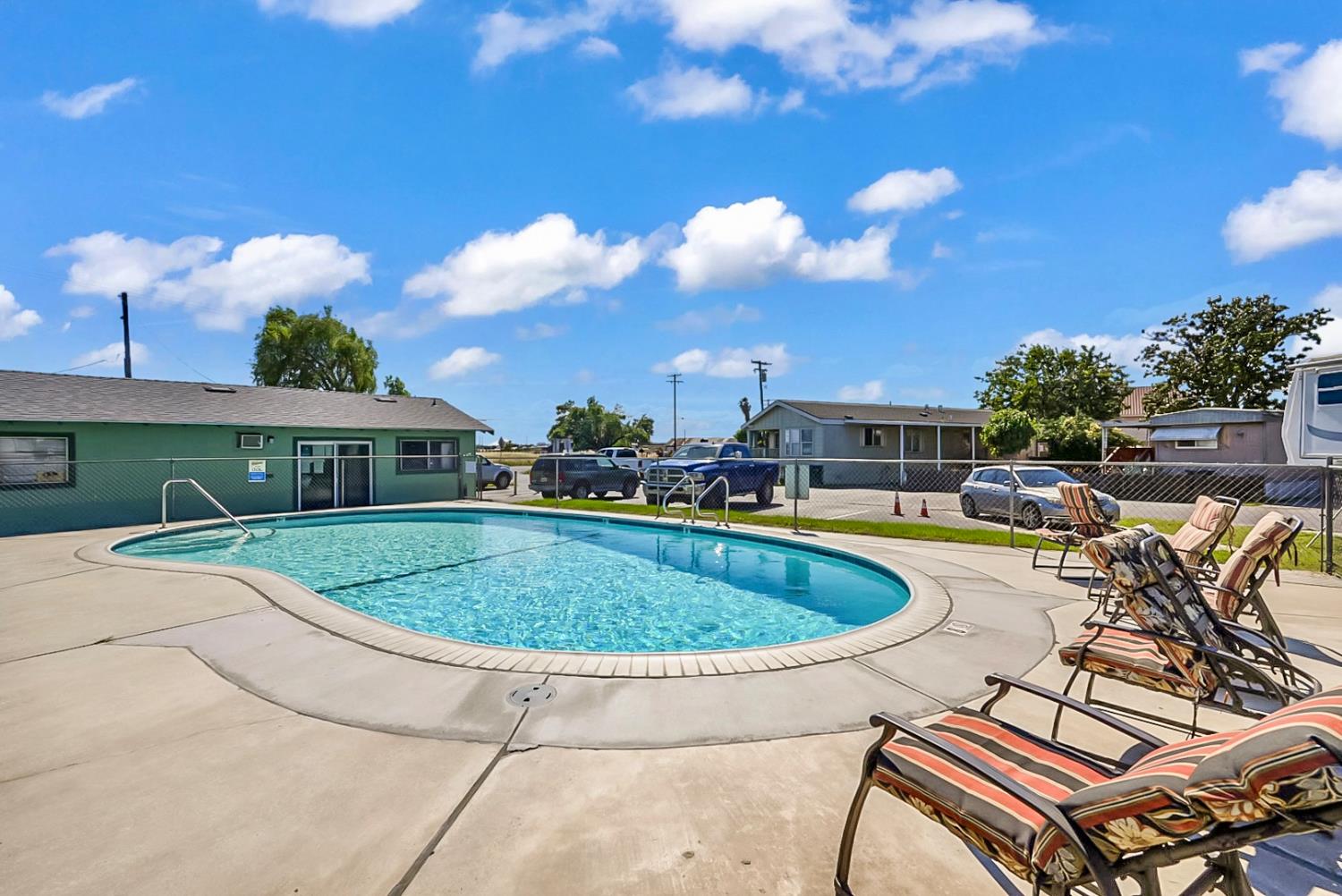 5061 Nunes Road, Unit 36 Turlock, CA 95382 - Photo 11 of 12