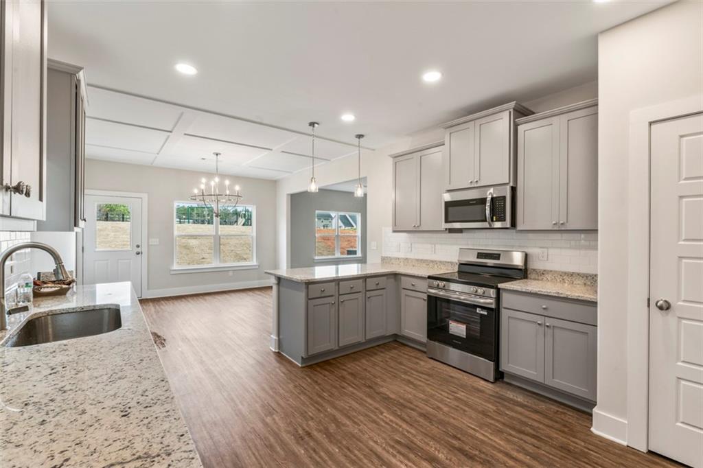 11201 Cornerstone Lane Hampton, GA 30228 - Photo 15 of 34