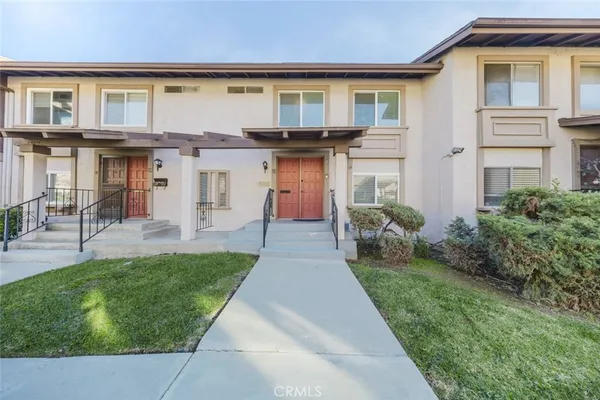 $3,400 | 6667 Wilbur Avenue, Unit 37, Reseda, CA 91335