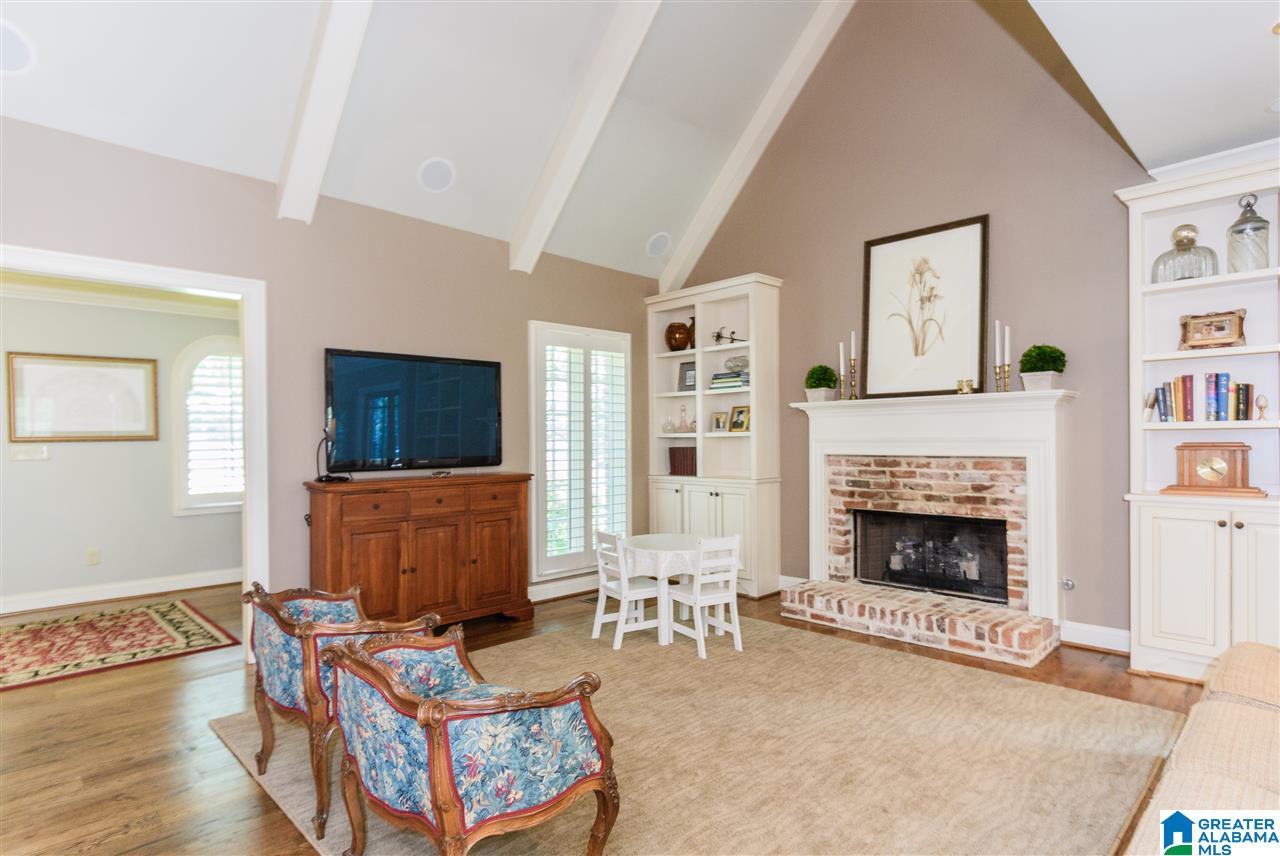 2634 Dolly Ridge Road Birmingham, AL 35243 - Photo 8 of 50