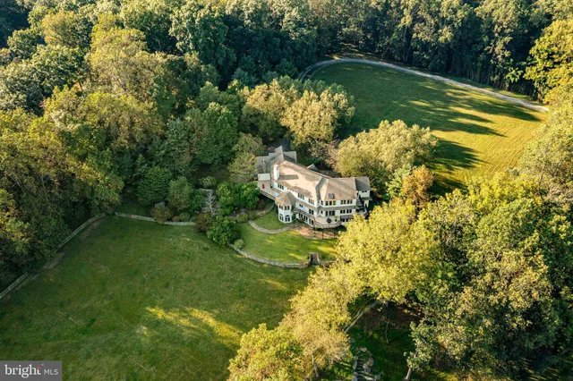 $2,450,000 | 438 Ground Hog College Road, West Chester, PA 19382