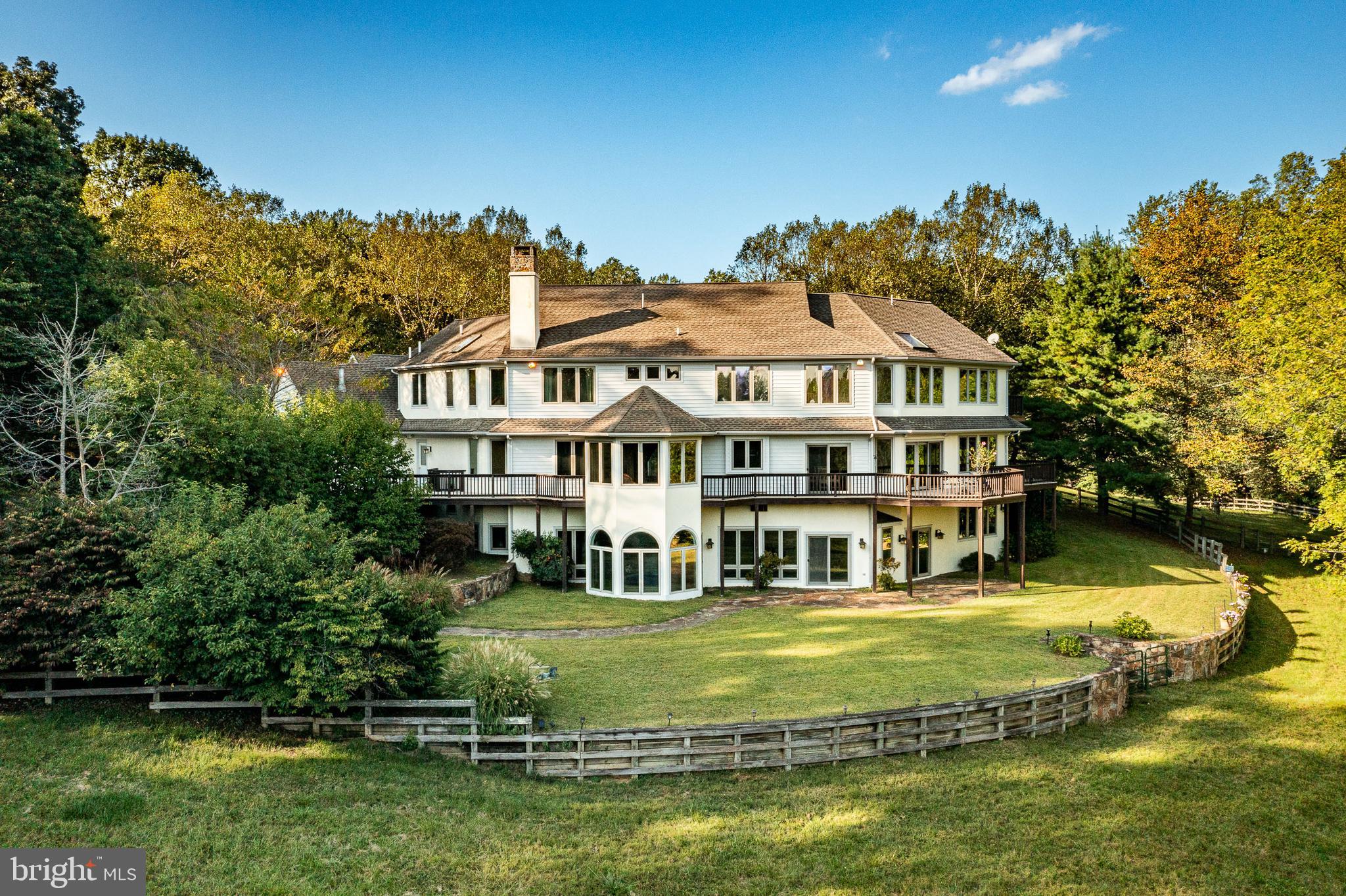 438 Ground Hog College Road West Chester, PA 19382 - Photo 5 of 131