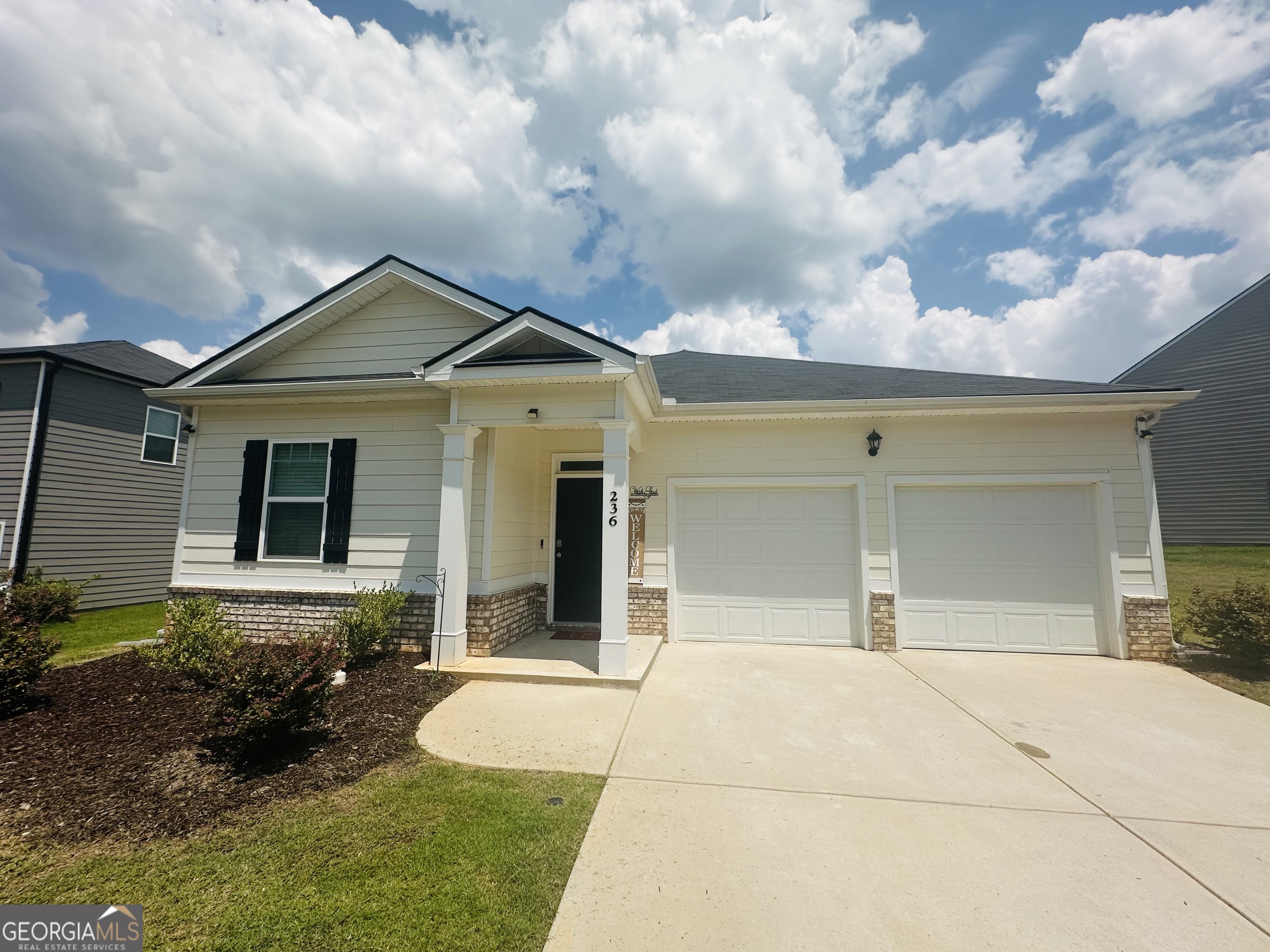 236 Sullivan Street Hampton, GA 30228 - Photo 3 of 15