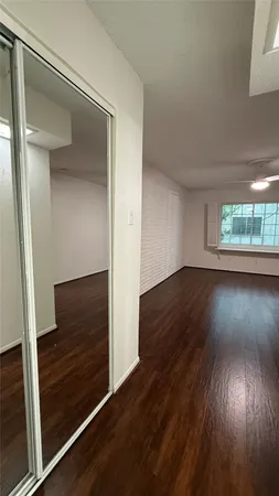 $1,550 | 2744 Briarhurst Drive, Unit 2, Houston, TX 77057
