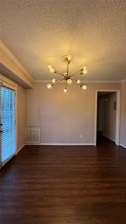 $1,550 | 2744 Briarhurst Drive, Unit 2, Houston, TX 77057