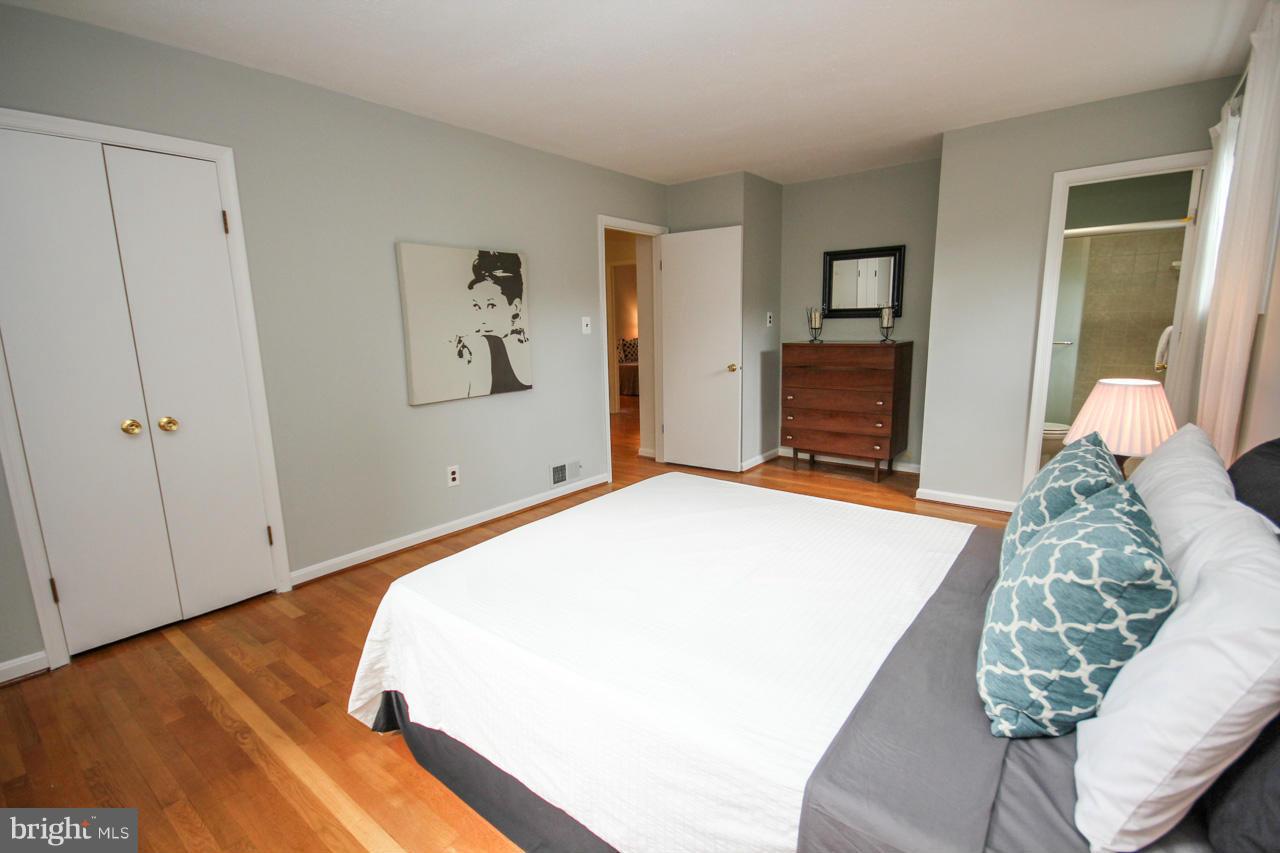 2224 Kings House Road Silver Spring, MD 20905 - Photo 15 of 30 Bedroom (Master)