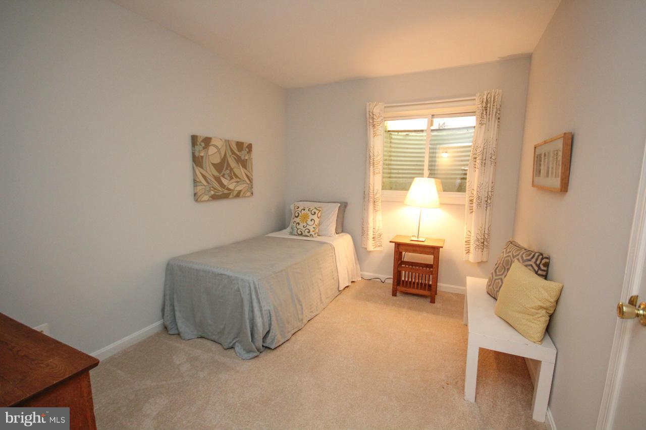 2224 Kings House Road Silver Spring, MD 20905 - Photo 27 of 30 Bedroom