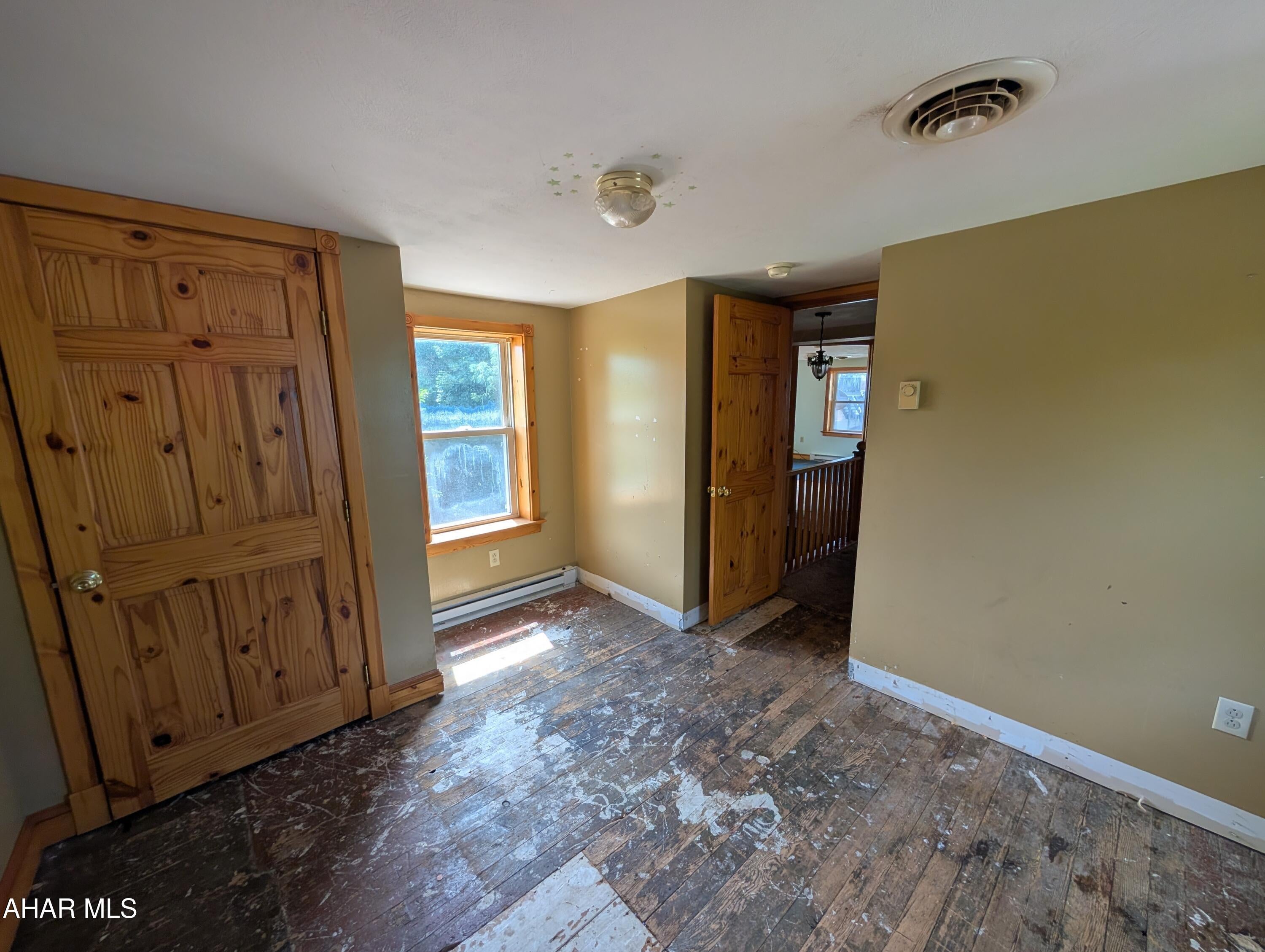 212 Spring Street Bedford, PA 15522 - Photo 21 of 29 Gallery Image 21