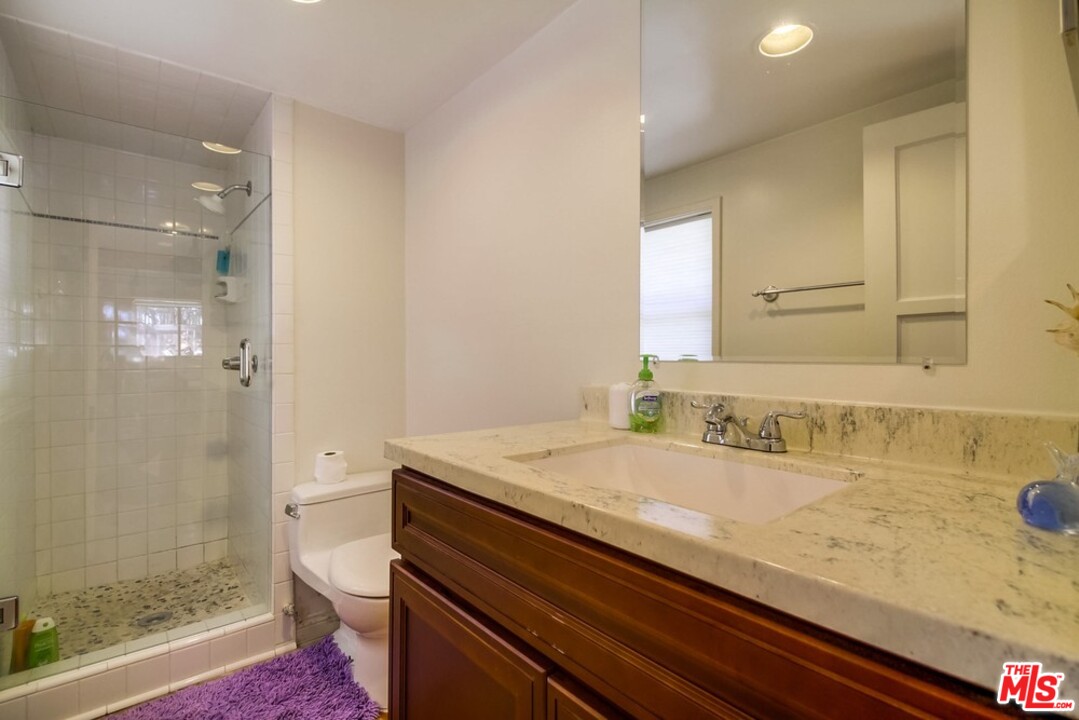 29271 Greenwater Road Malibu, CA 90265 - Photo 36 of 48