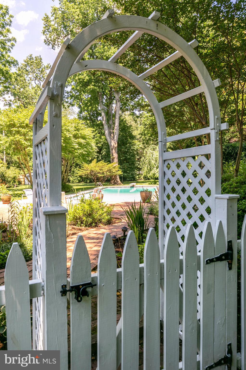 2000 Ferry Farms Road Annapolis, MD 21409 - Photo 20 of 50 Enchanting gate w. arbor to pool!