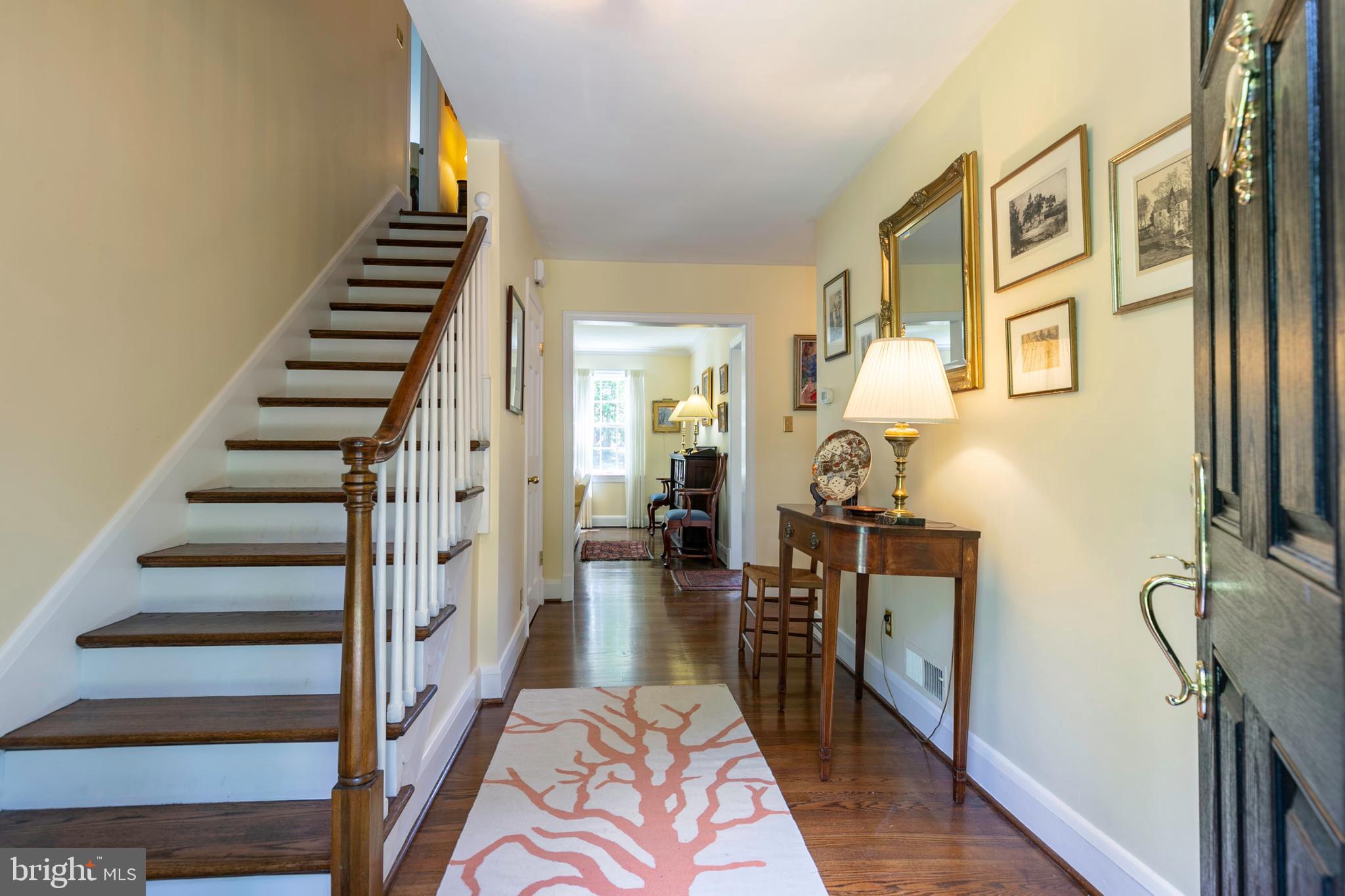2000 Ferry Farms Road Annapolis, MD 21409 - Photo 9 of 50 Entrance w/ sleek hardwoods
