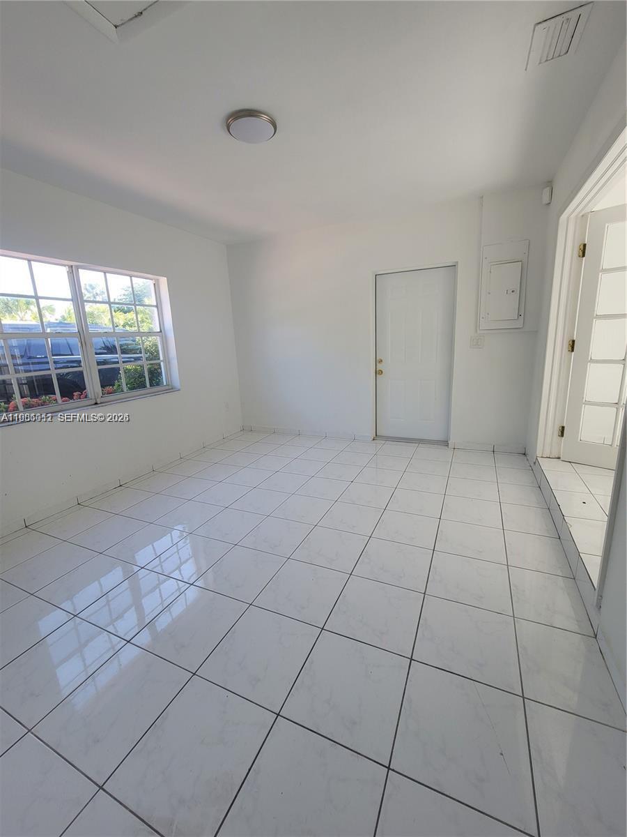 12305 Southwest 42nd Street Miami, FL 33175 - Photo 17 of 57