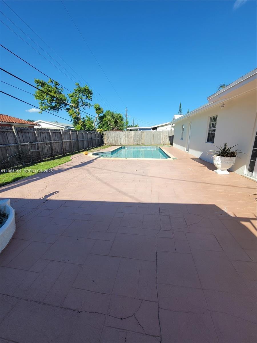 12305 Southwest 42nd Street Miami, FL 33175 - Photo 36 of 57