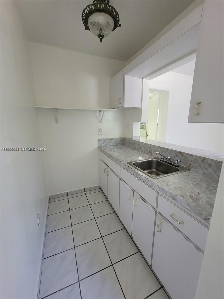 12305 Southwest 42nd Street Miami, FL 33175 - Photo 45 of 57 Apartment kitchen