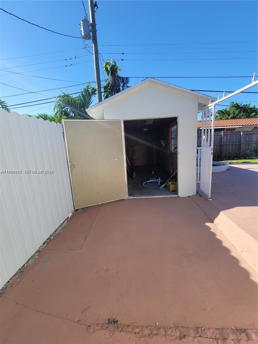 12305 Southwest 42nd Street Miami, FL 33175 - Photo 55 of 57