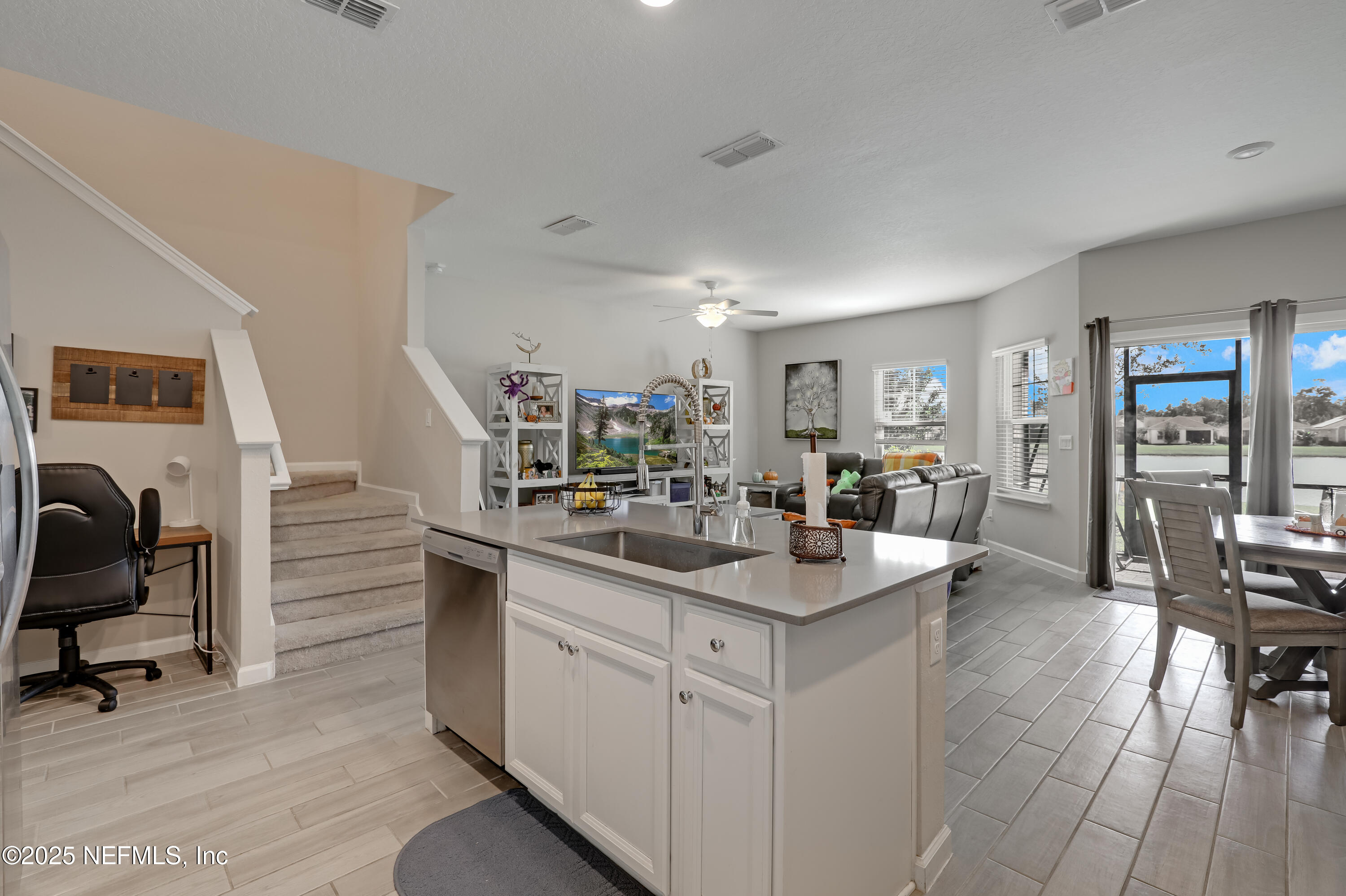 129 Appleton Court St. Augustine, FL 32092 - Photo 12 of 66 11 Kitchen-1st Floor