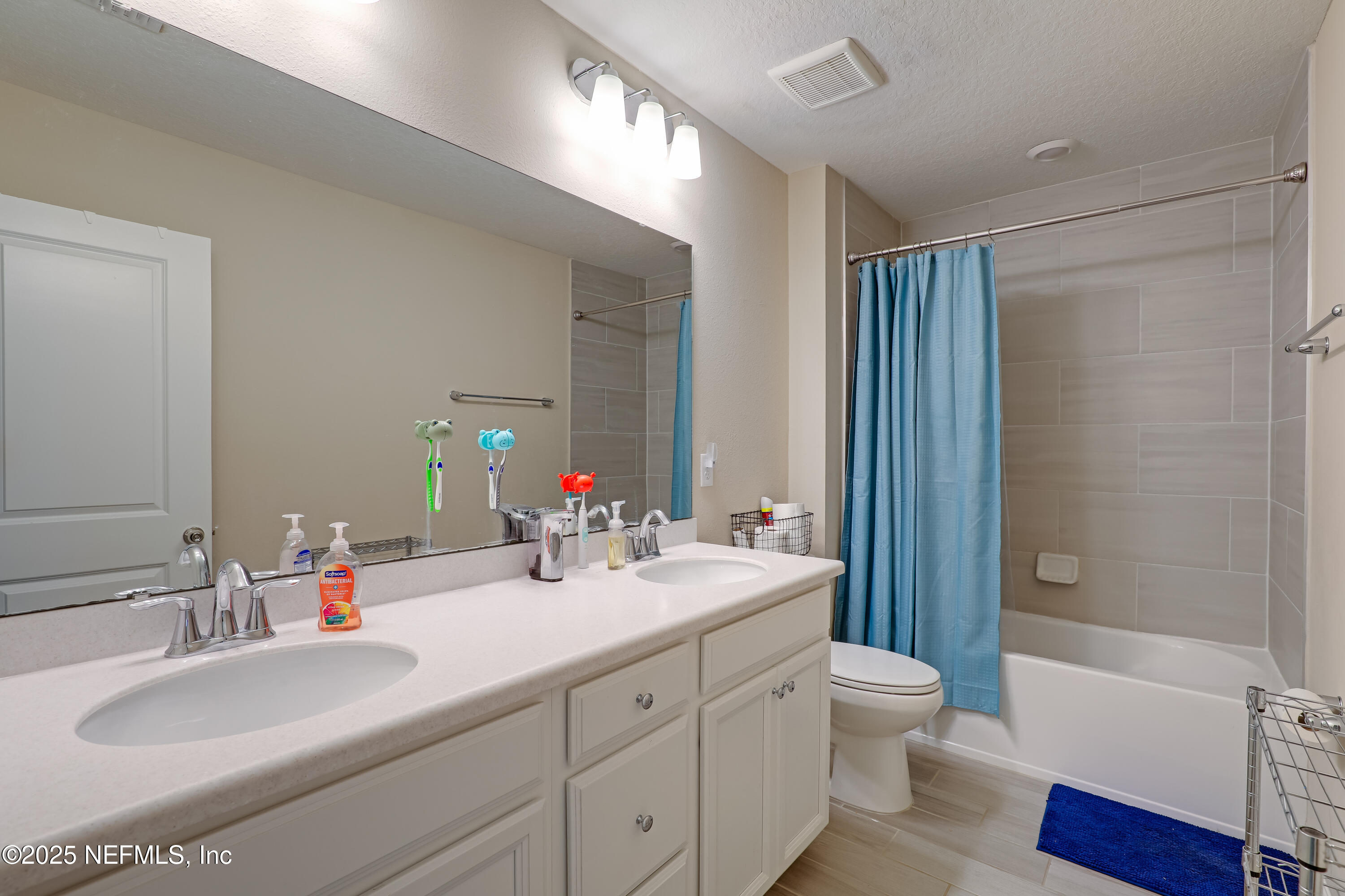 129 Appleton Court St. Augustine, FL 32092 - Photo 18 of 66 17 Bathroom-2nd Floor