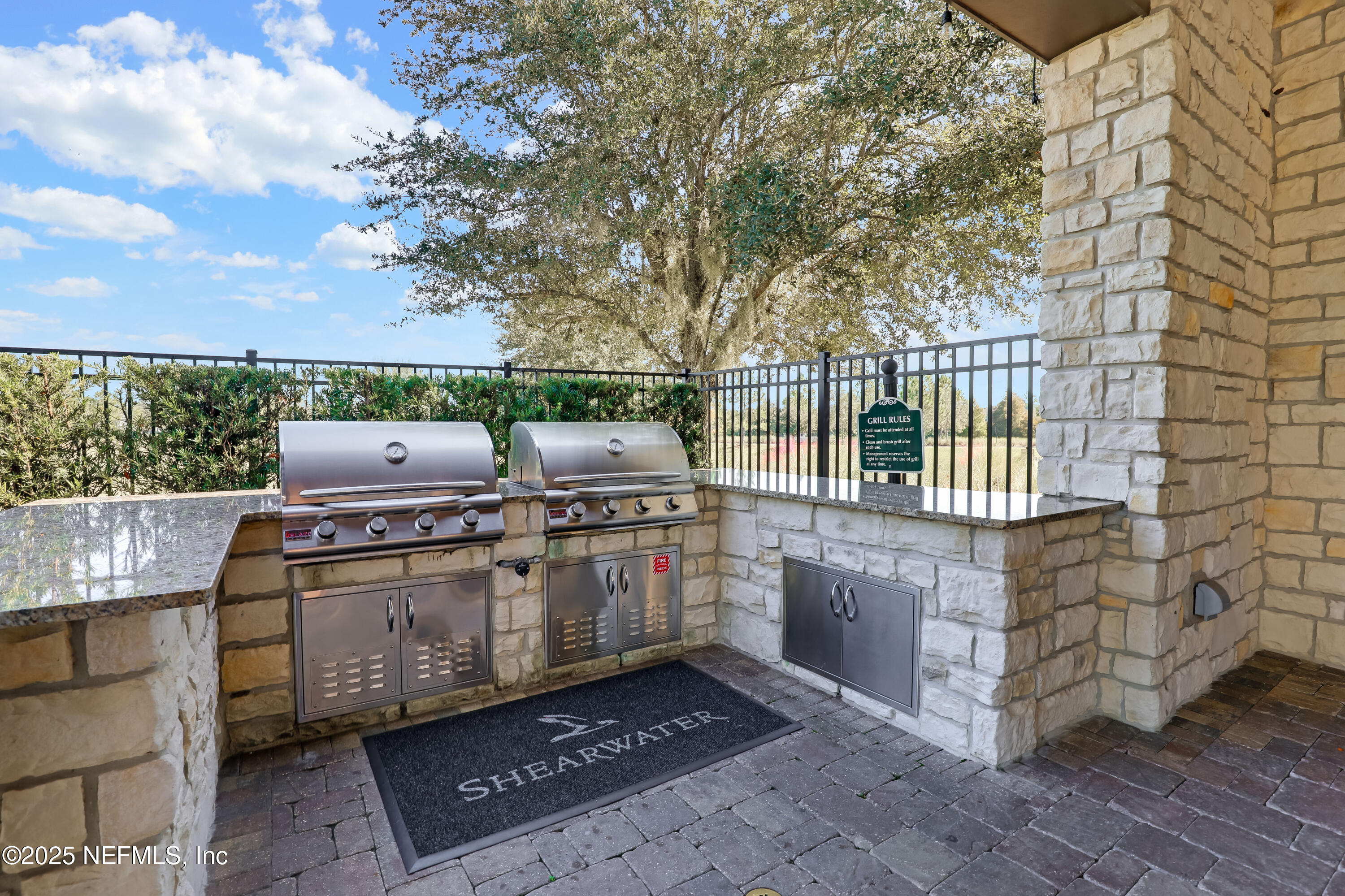 129 Appleton Court St. Augustine, FL 32092 - Photo 51 of 66 51 Outdoor Kitchen