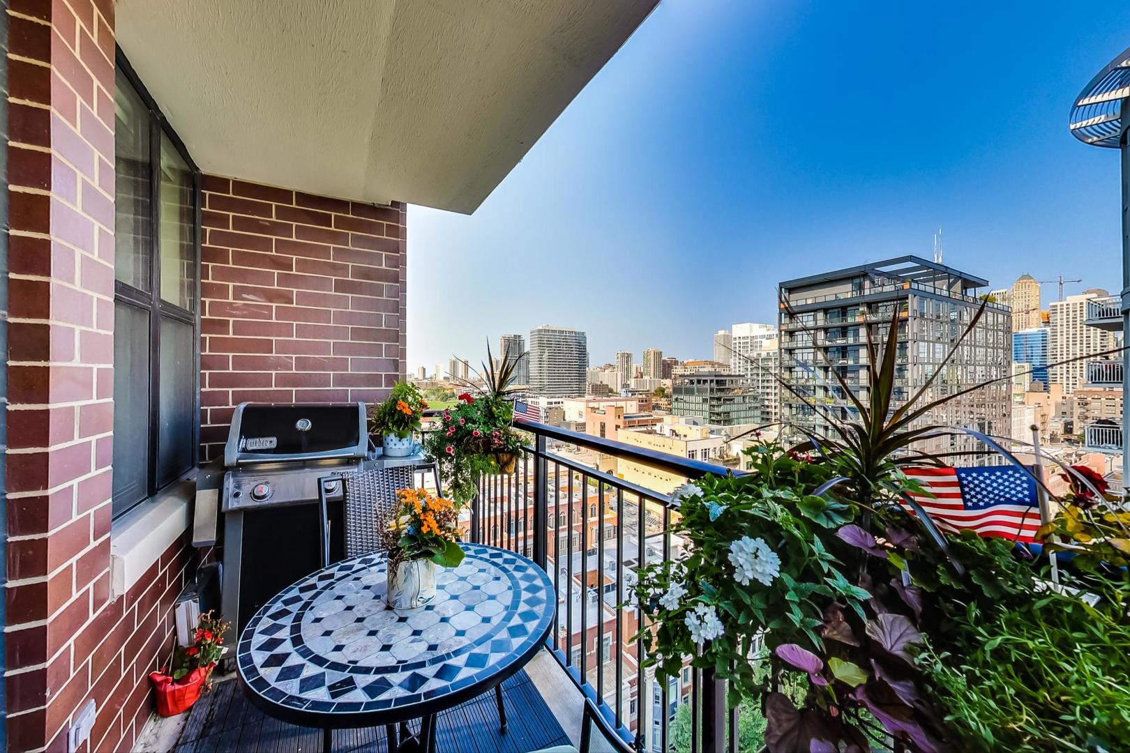 451 West Huron Street, Unit 1407 Chicago, IL 60654 - Photo 20 of 23