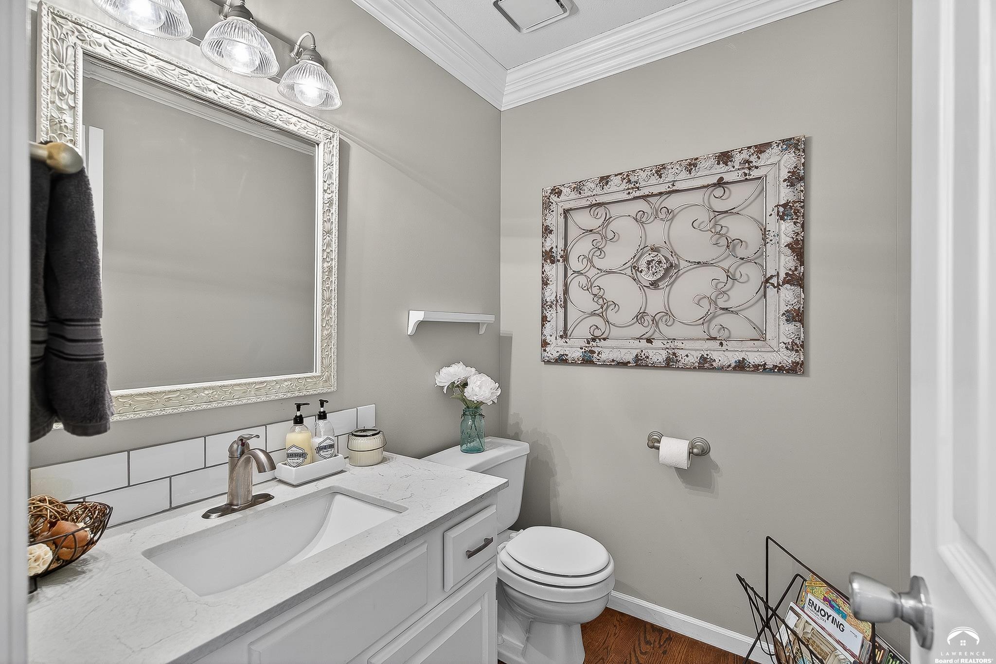 1425 West Riverside Drive Lawrence, KS 66044 - Photo 21 of 69