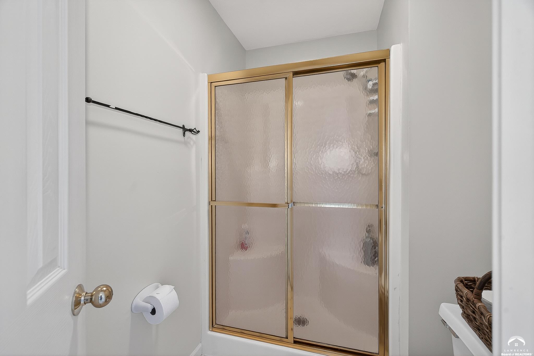 1425 West Riverside Drive Lawrence, KS 66044 - Photo 26 of 69