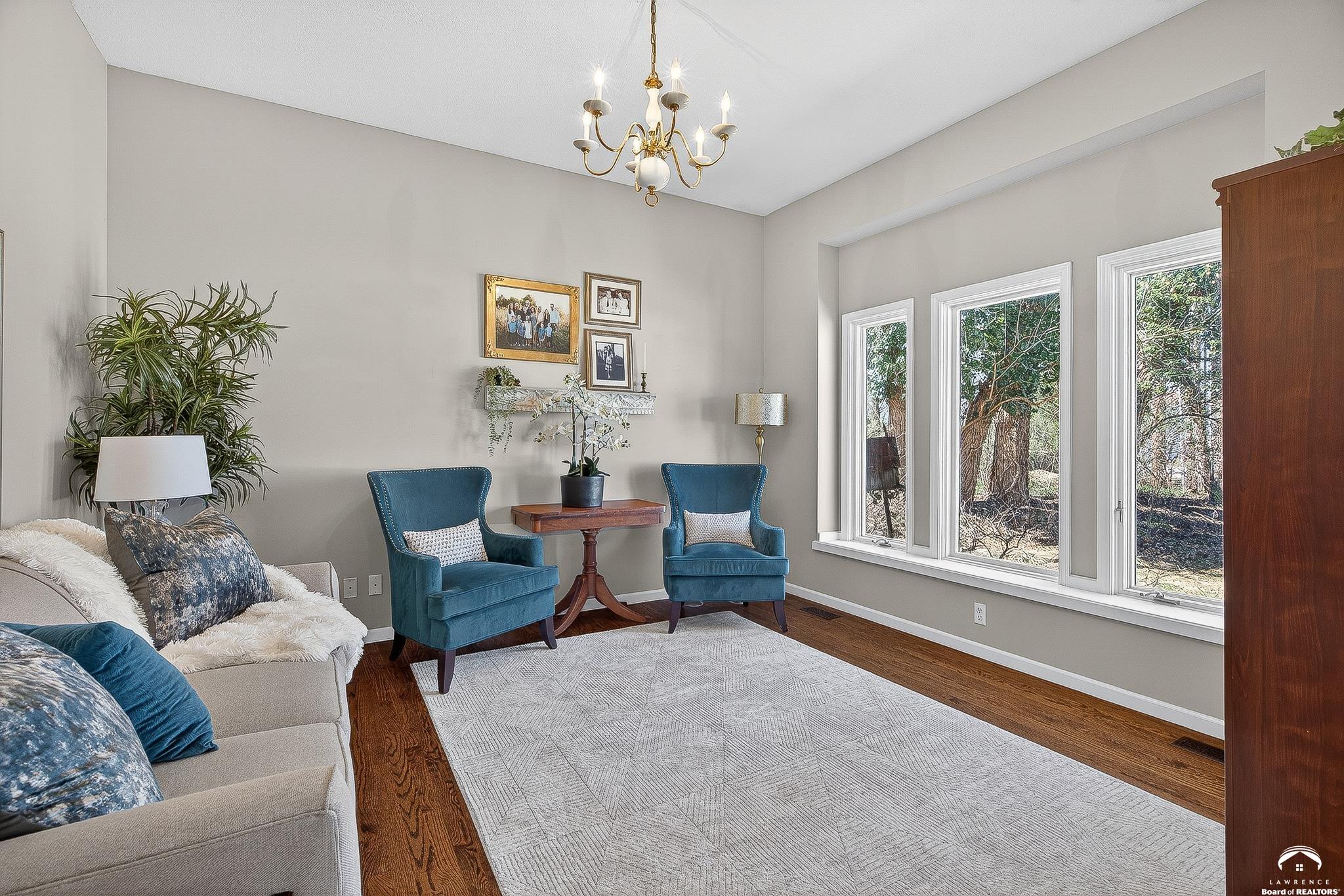 1425 West Riverside Drive Lawrence, KS 66044 - Photo 3 of 69