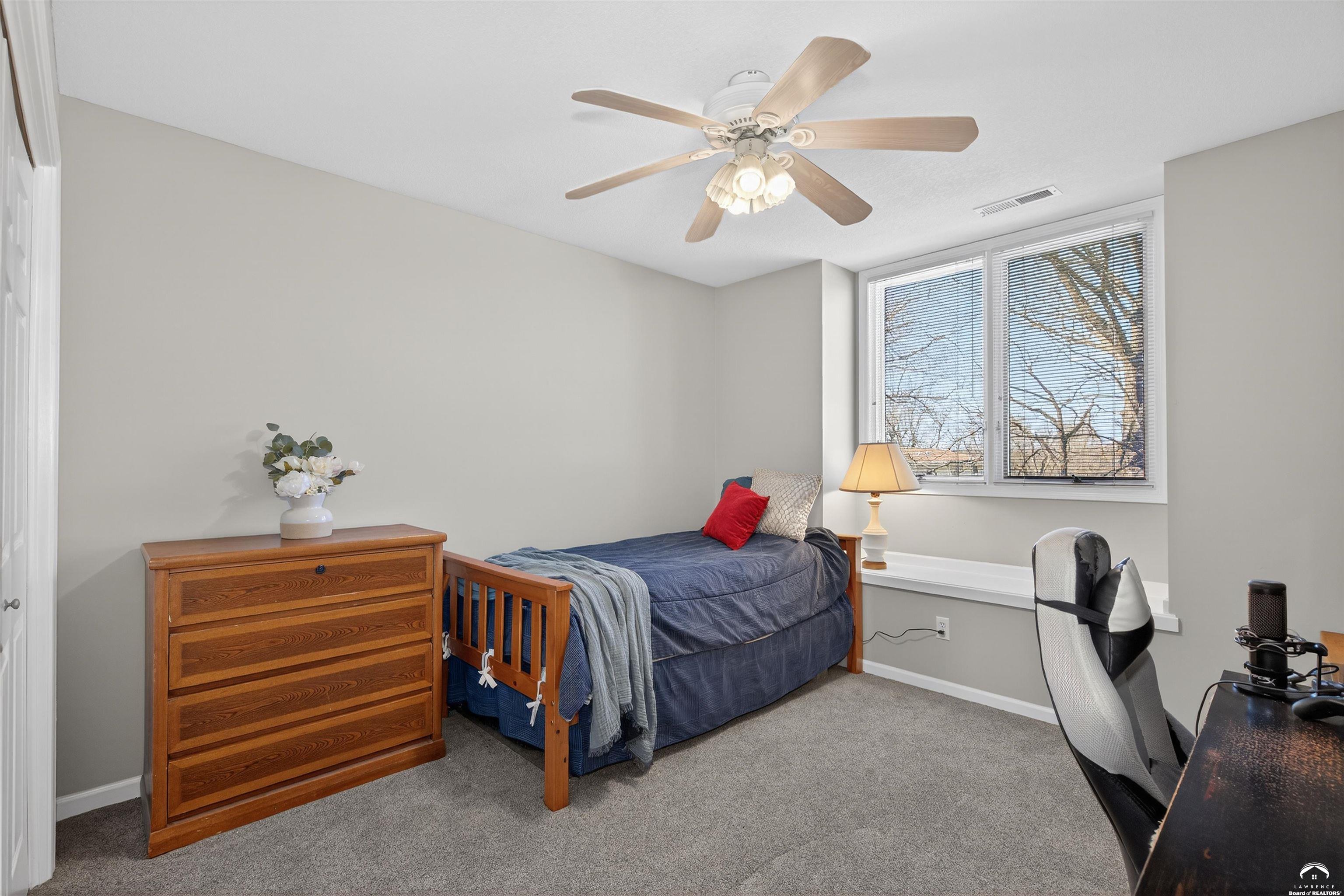 1425 West Riverside Drive Lawrence, KS 66044 - Photo 33 of 69