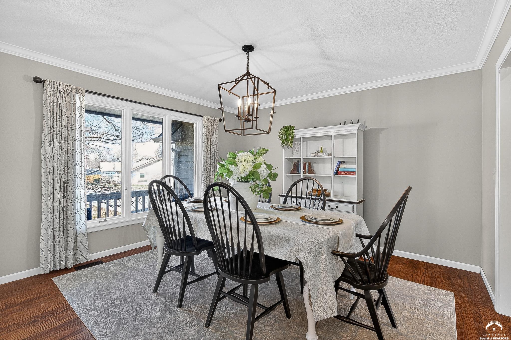 1425 West Riverside Drive Lawrence, KS 66044 - Photo 4 of 69