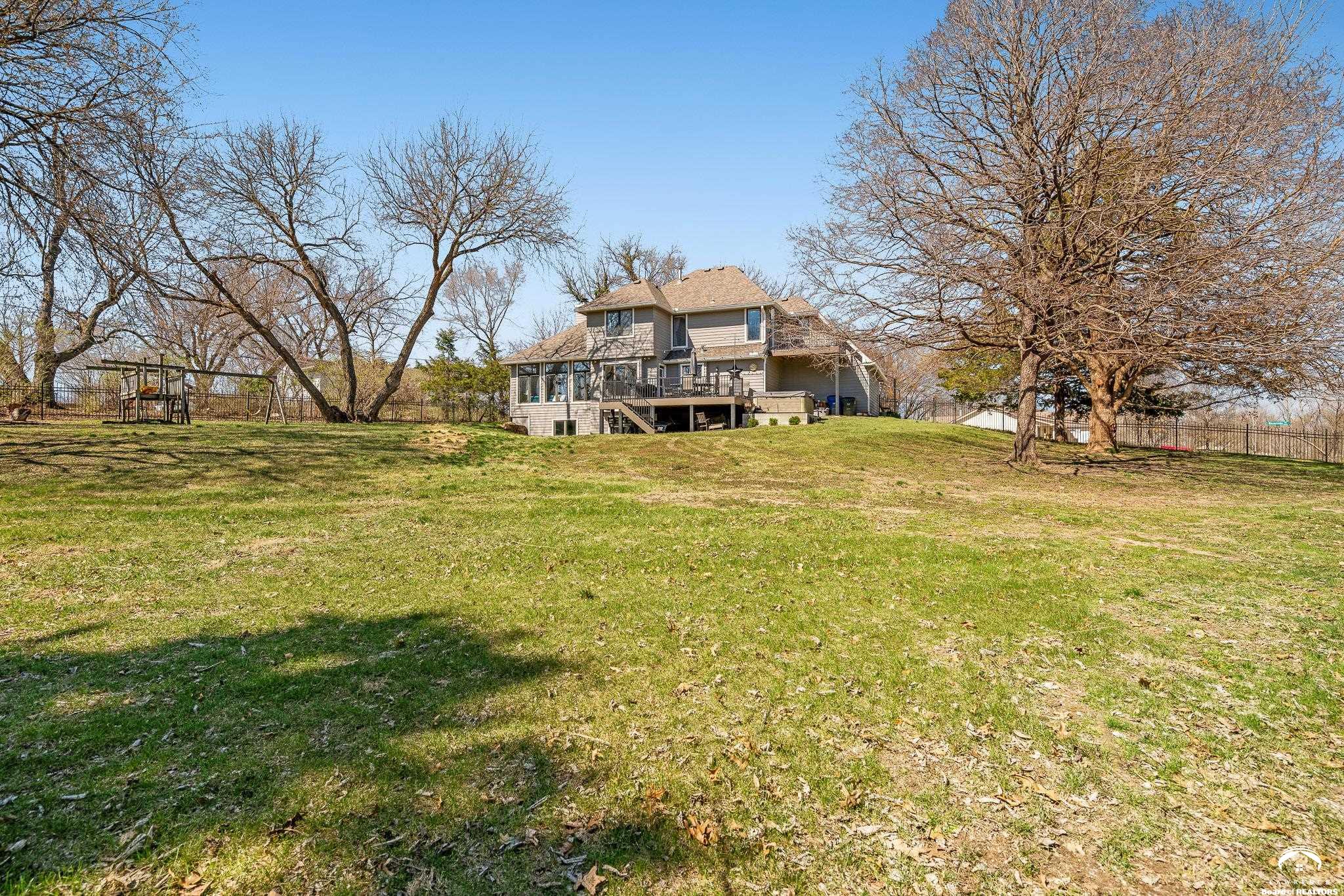 1425 West Riverside Drive Lawrence, KS 66044 - Photo 58 of 69