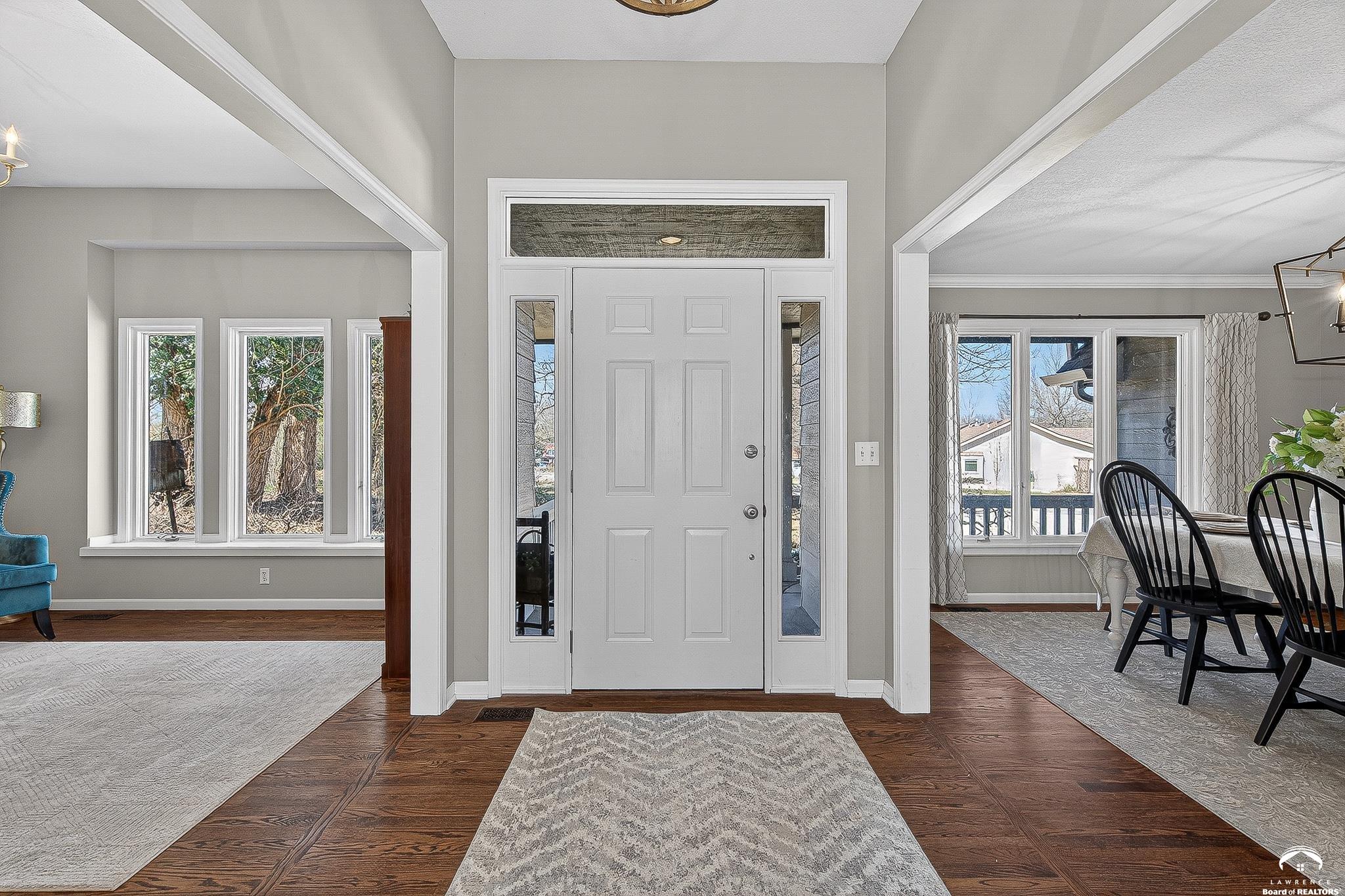 1425 West Riverside Drive Lawrence, KS 66044 - Photo 7 of 69