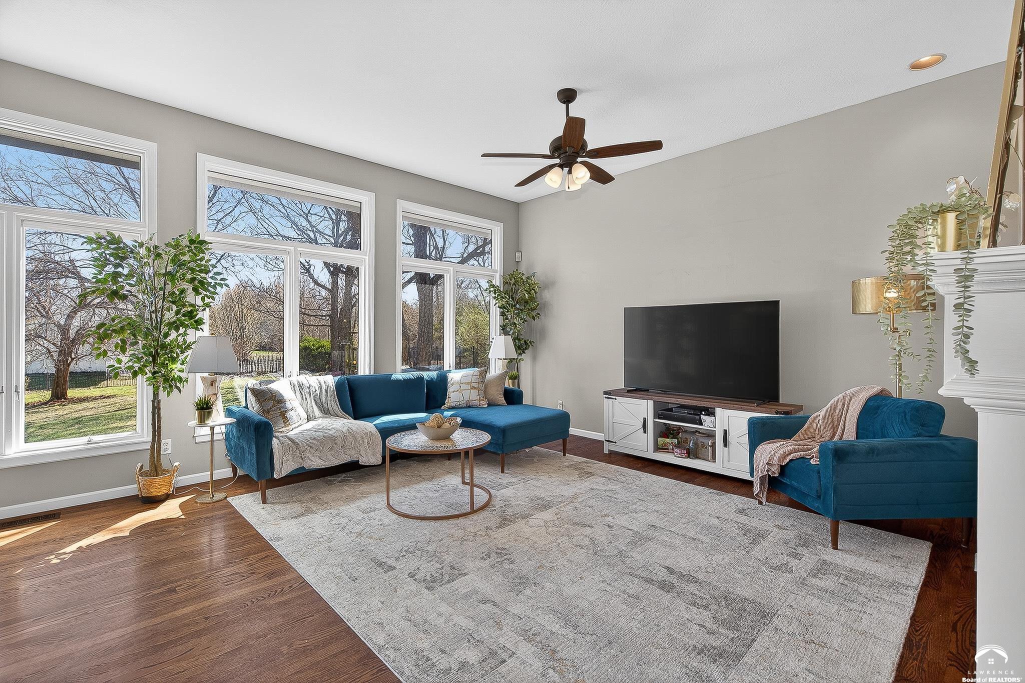 1425 West Riverside Drive Lawrence, KS 66044 - Photo 10 of 69