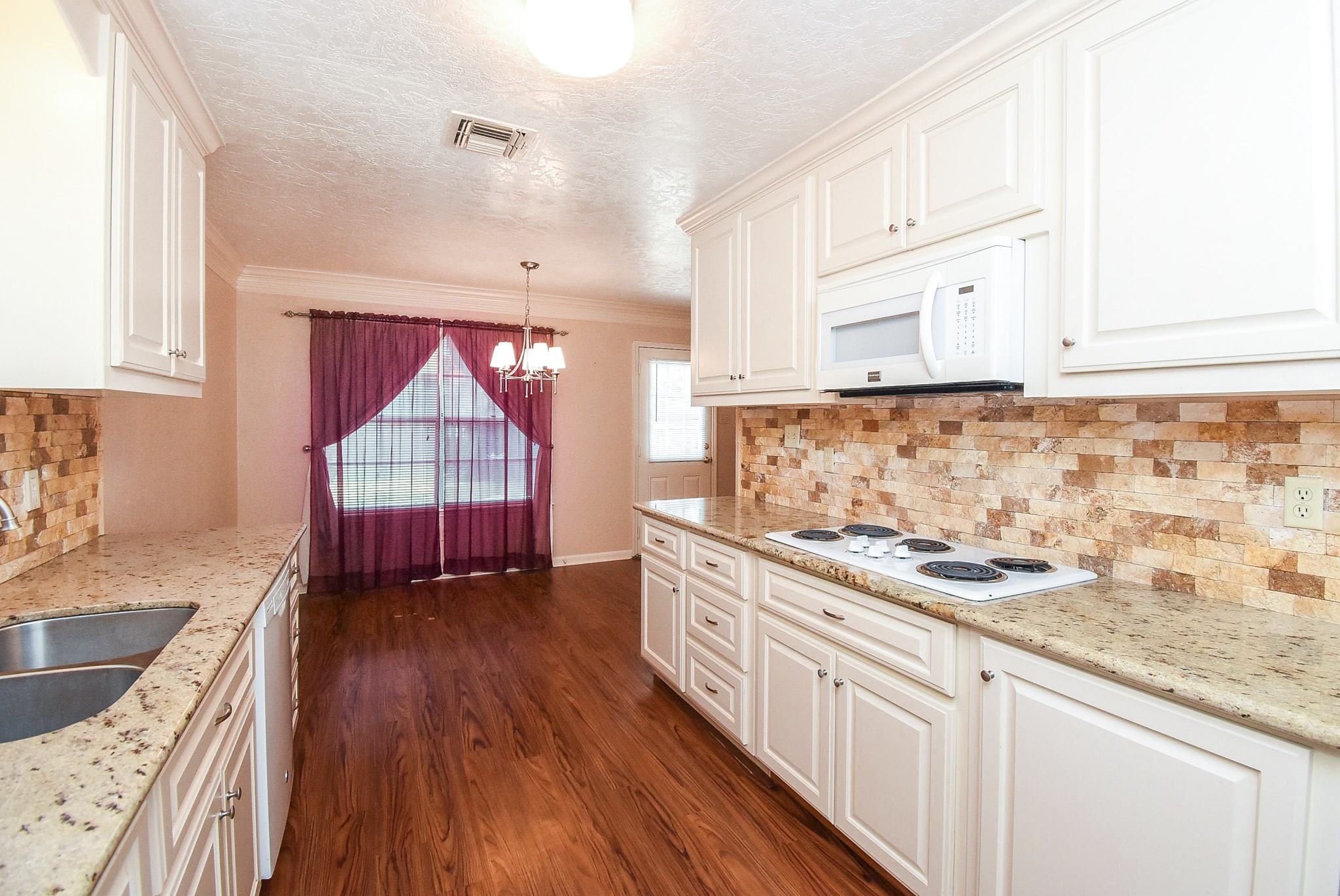 2014 Jones Street Rosenberg, TX 77471 - Photo 15 of 33