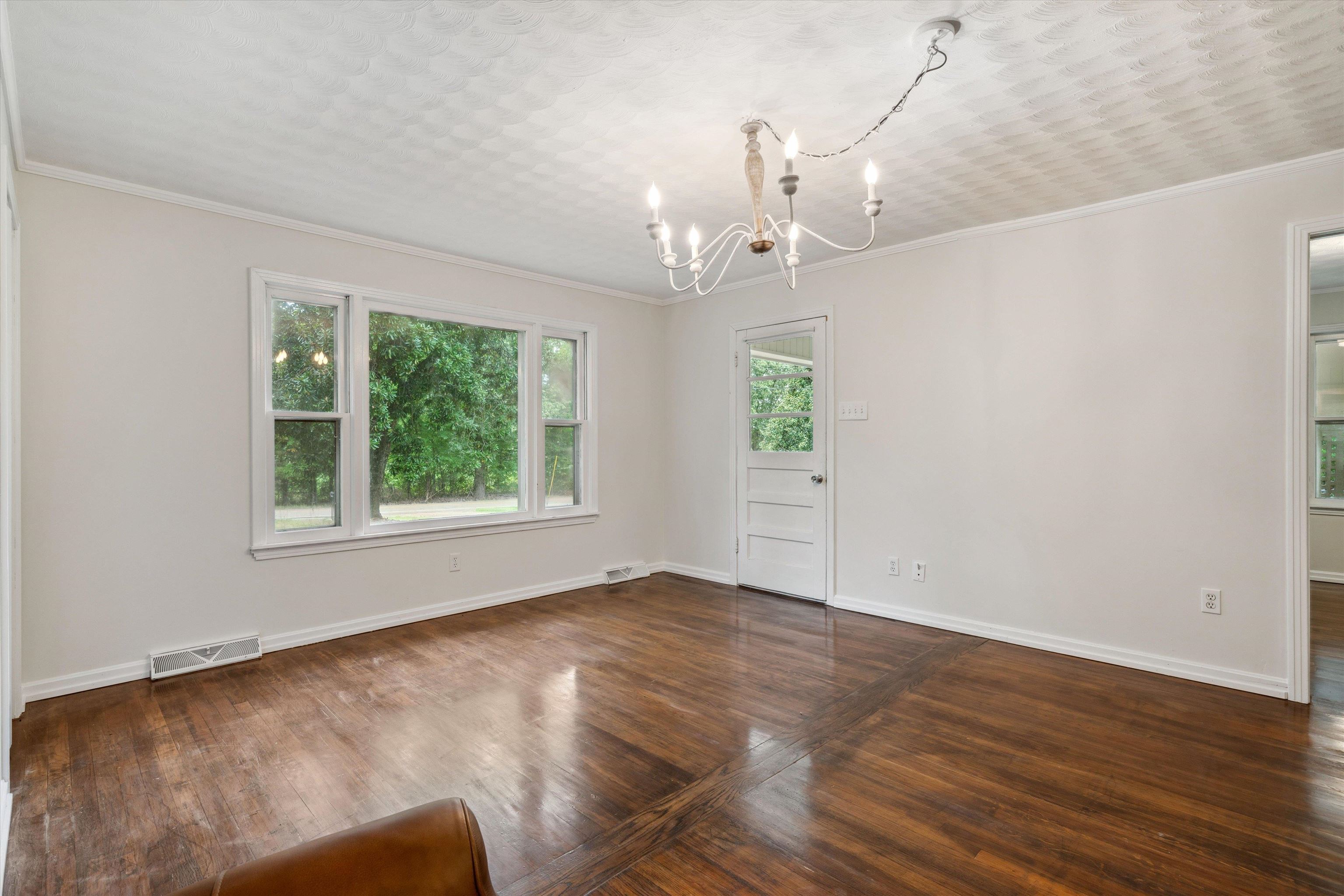 4444 Pickens Store Road Mason, TN 38049 - Photo 4 of 27 Living / Dining Area