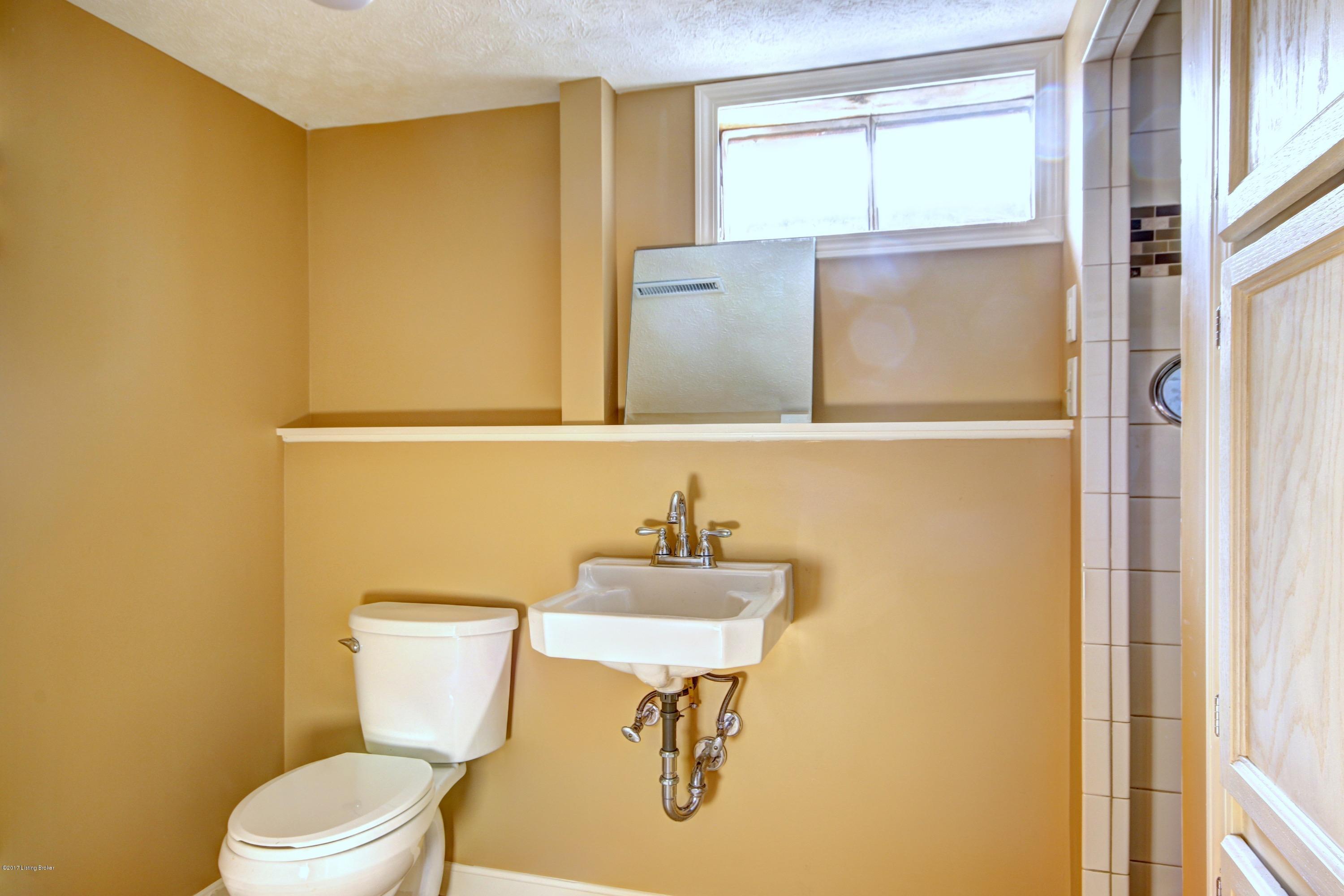 3916 Mamaroneck Road Louisville, KY 40218 - Photo 28 of 33 Mamaroneck #25