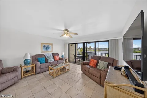 $479,900 | 16600 Bocilla Island Club Drive, Unit 35, Bokeelia, FL 33922