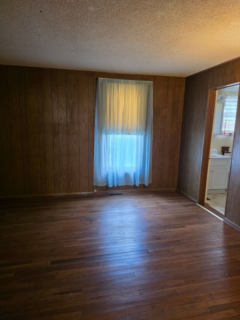 214 West 3rd Street Brocton, IL 61917 - Photo 8 of 15