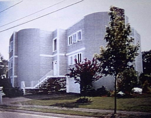 21 Ida Road Marblehead, MA 01945 - Photo 1 of 1 a front view of a house