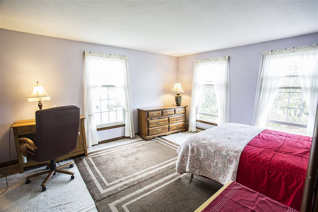 4 Wryan Road Derry, NH 03038 - Photo 13 of 27