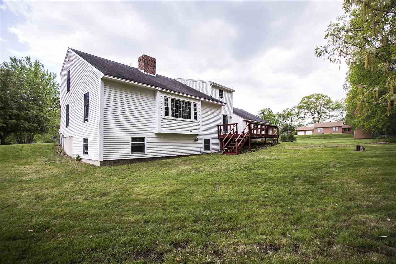 4 Wryan Road Derry, NH 03038 - Photo 24 of 27