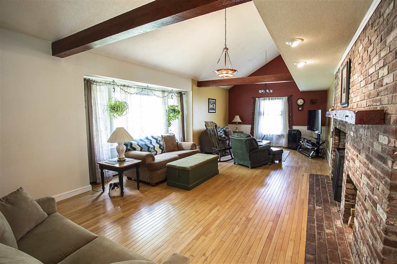4 Wryan Road Derry, NH 03038 - Photo 5 of 27