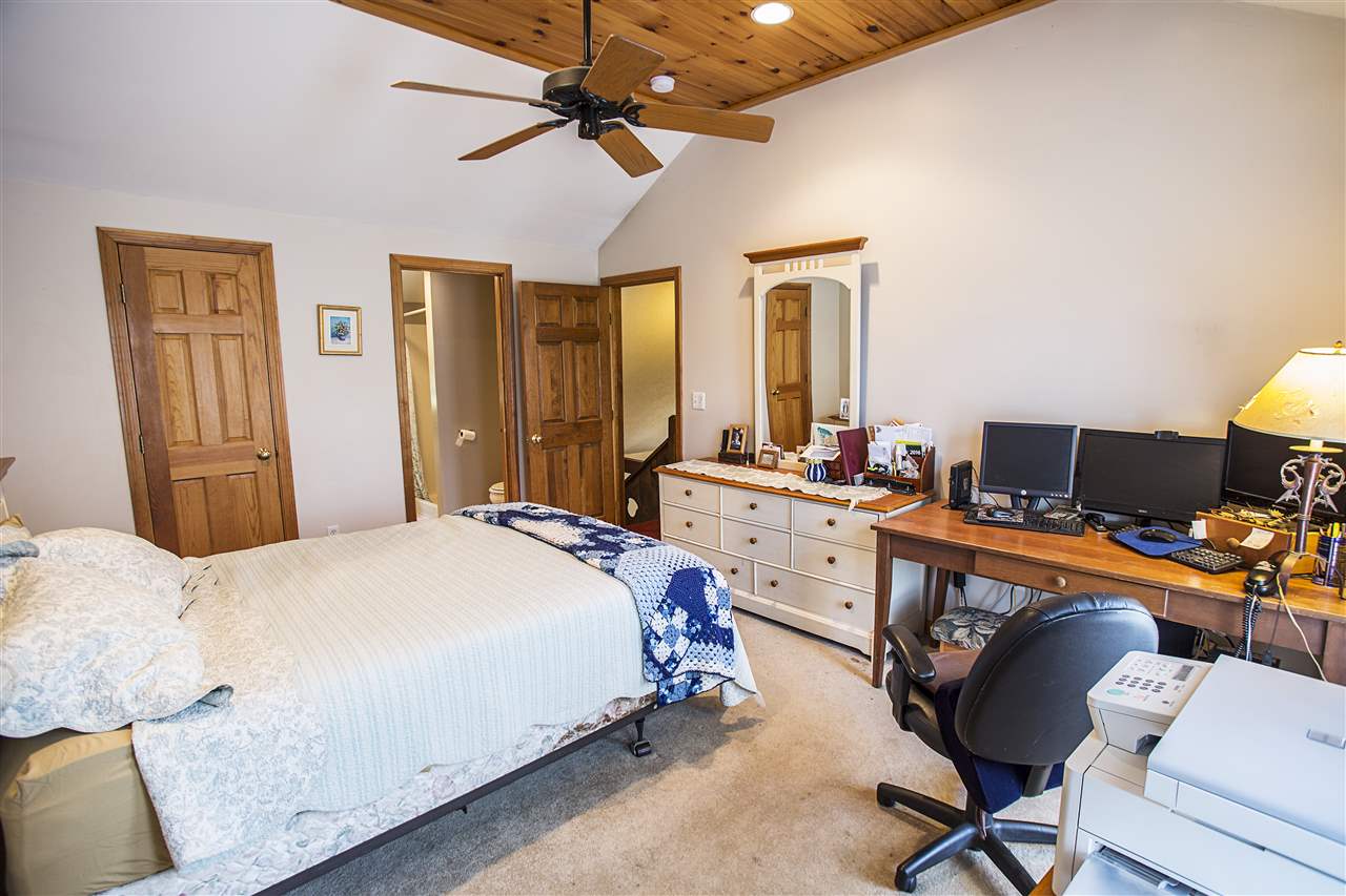 4 Wryan Road Derry, NH 03038 - Photo 10 of 27