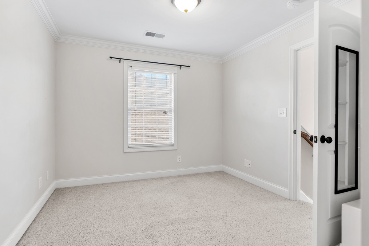 2011 Stonebrook Circle Mount Juliet, TN 37122 - Photo 32 of 39 an empty room with a window