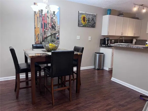 $1,200 | 1700 Southwest 16th Court, Unit C26, Gainesville, FL 32608