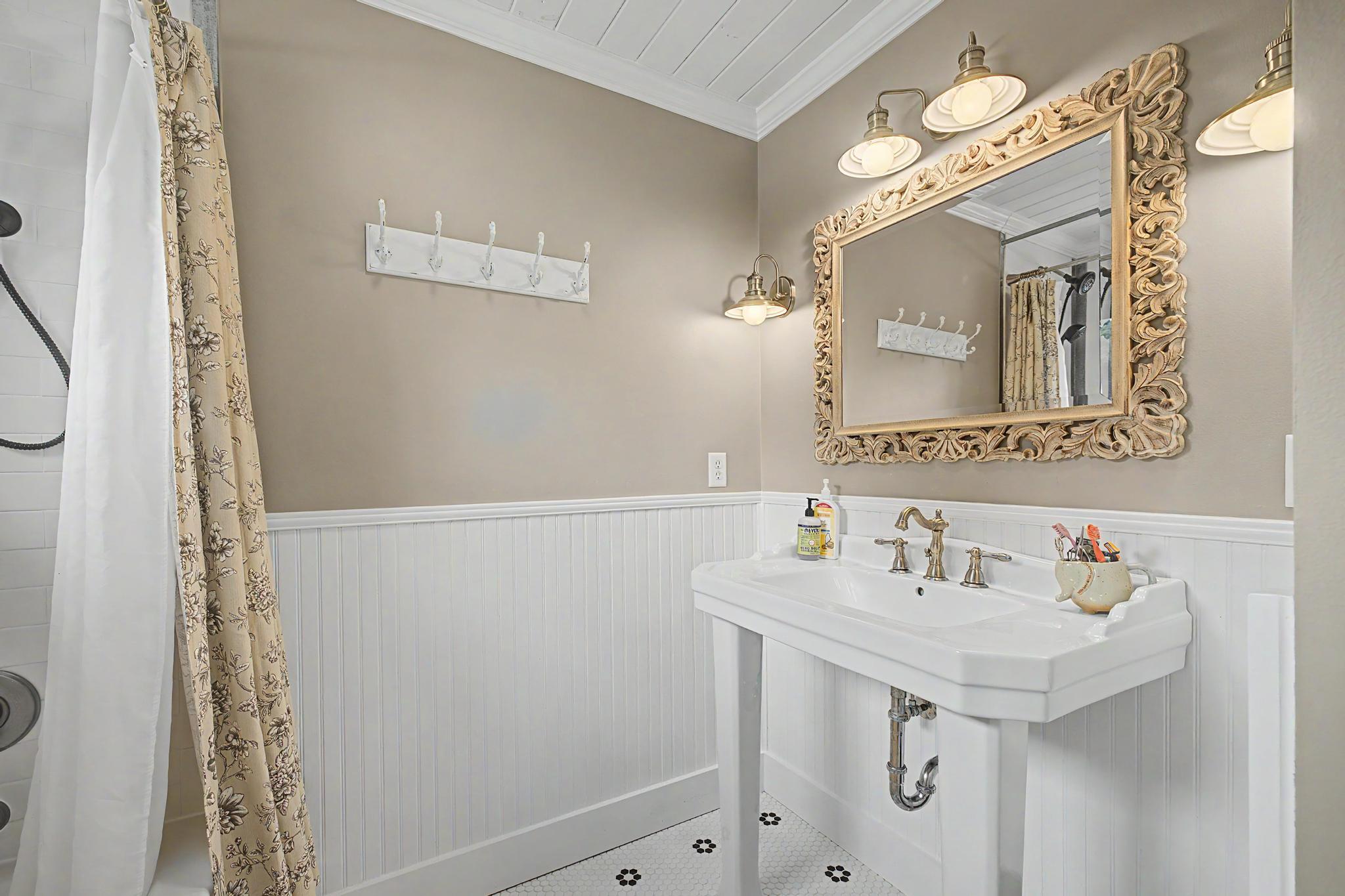 1850 Garcon Point Road Milton, FL 32583 - Photo 32 of 65