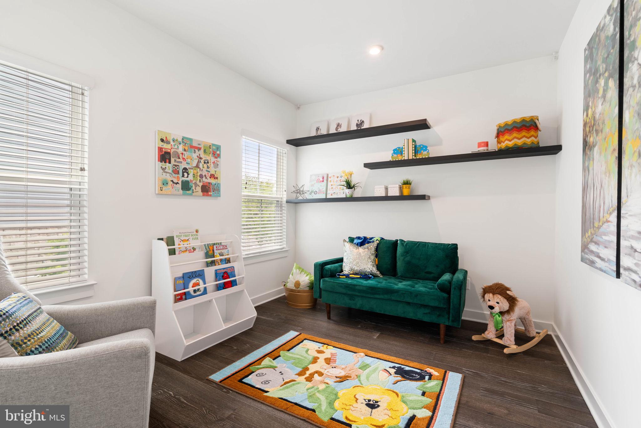 11285 Wheeler Ridge Drive Manassas, VA 20109 - Photo 20 of 63 Another versatile, space for office/kids room.