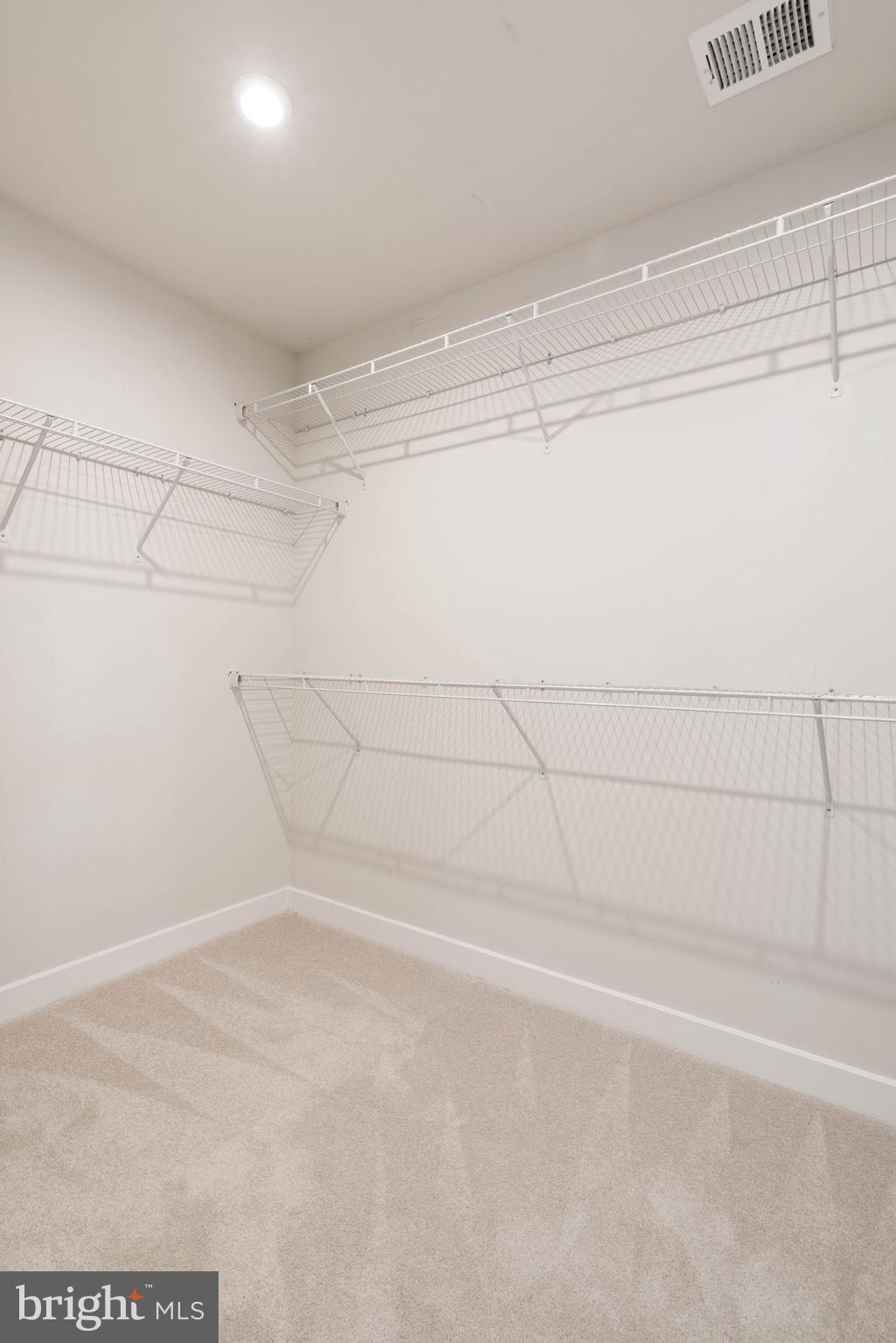 11285 Wheeler Ridge Drive Manassas, VA 20109 - Photo 32 of 63